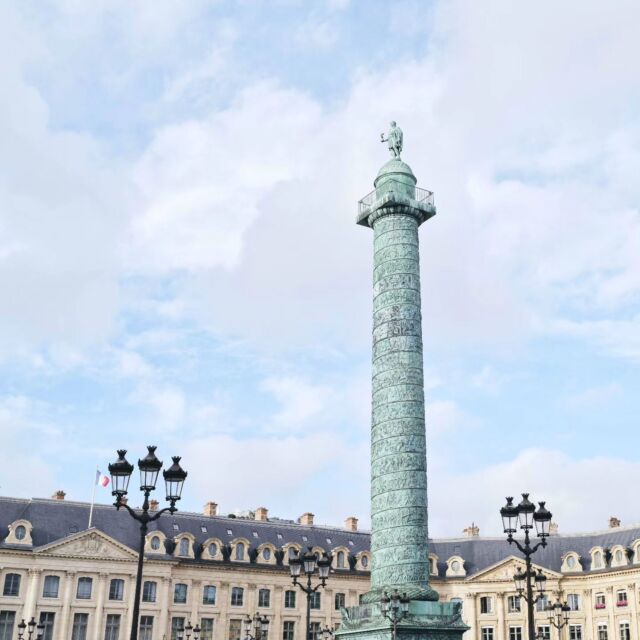 Charles Oudin is located 8 place Vendôme 
In Paris

by appointment 
+33 7 83 64 70 01
